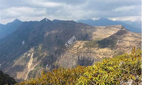 昆明轿子山_昆明轿子山风景区