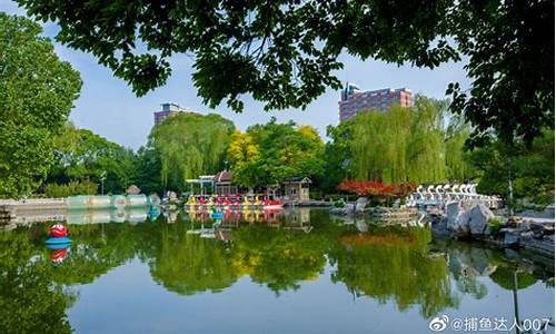 泉城公园风景区_泉城公园景点