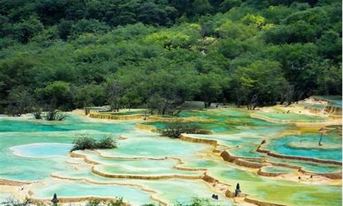 四川的旅游景点的天气_四川旅游景点的天气预报